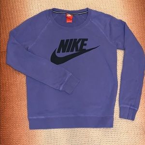 nike crew neck